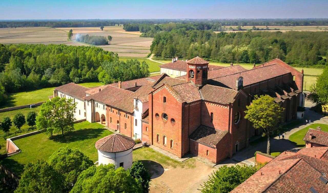 Borgo Zelata Aparthotel Bereguardo Exterior foto